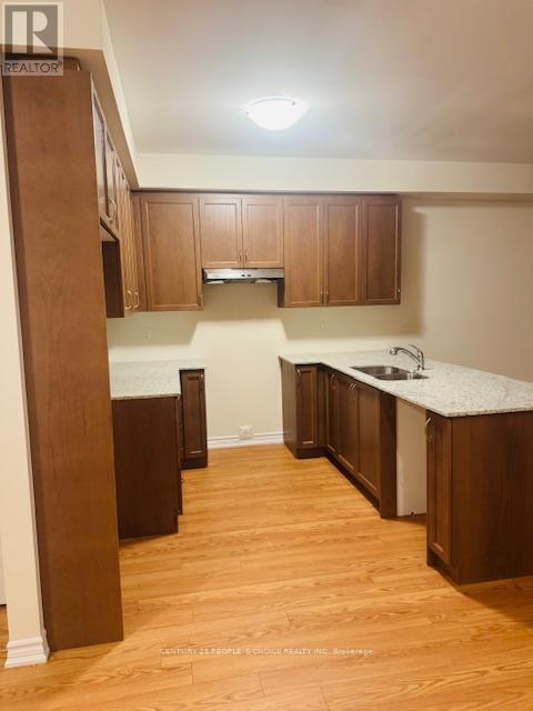 Building Photo - 116 McGill Ave