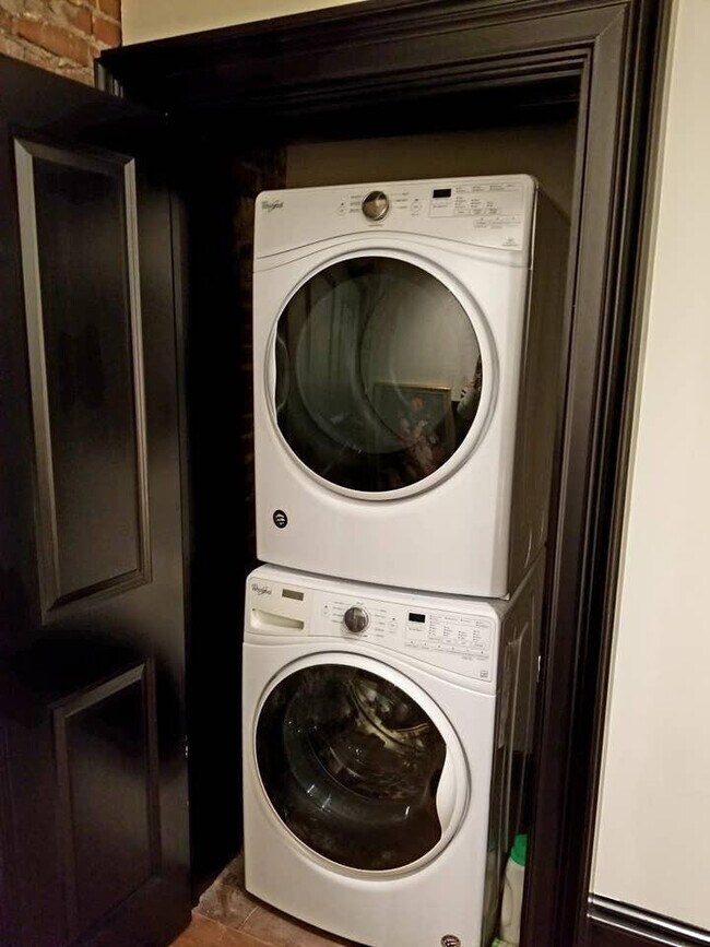 Foto del edificio - 275 S Limestone