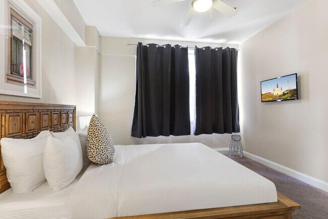 Foto del edificio - 925 Common St