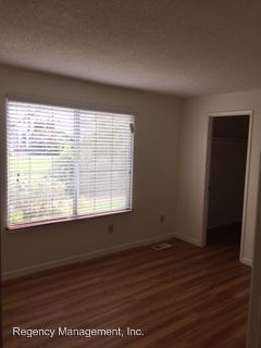 Building Photo - 2 br, 1 bath House - 13040 SW 17th St