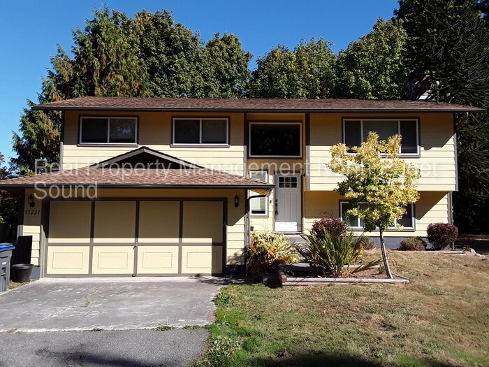 Primary Photo - 13221 Beverly Park Rd