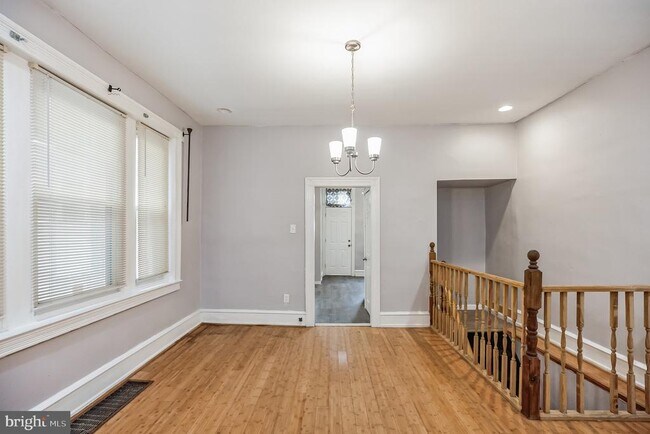 Foto del edificio - 530 N 58th St