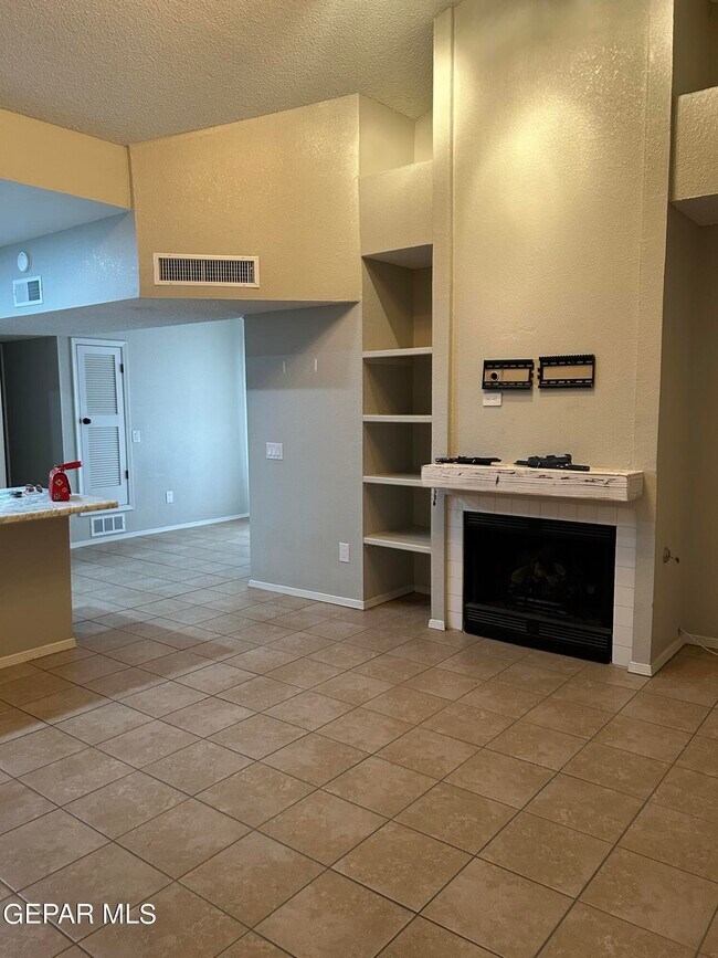 Building Photo - 7572 Le Conte Dr