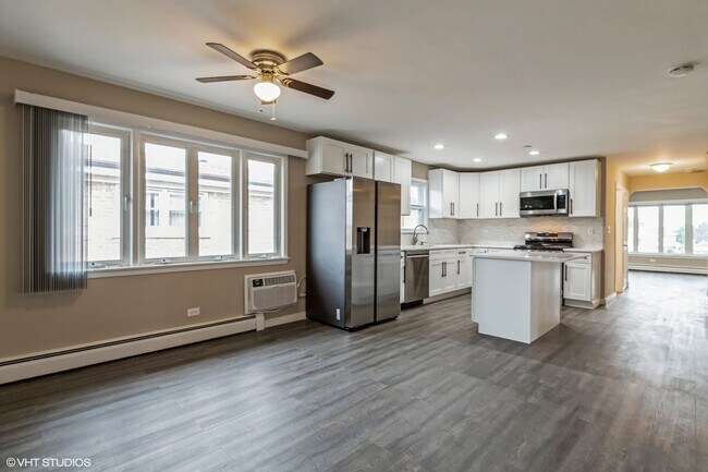 Foto del edificio - 8604 W Carmen Ave