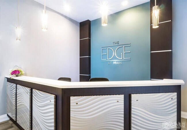 Foto del edificio - 125 W Main St