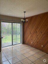 Building Photo - 3405 Maple Creek Ln