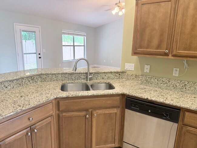 Foto del edificio - 1944 Bay Pine Cir