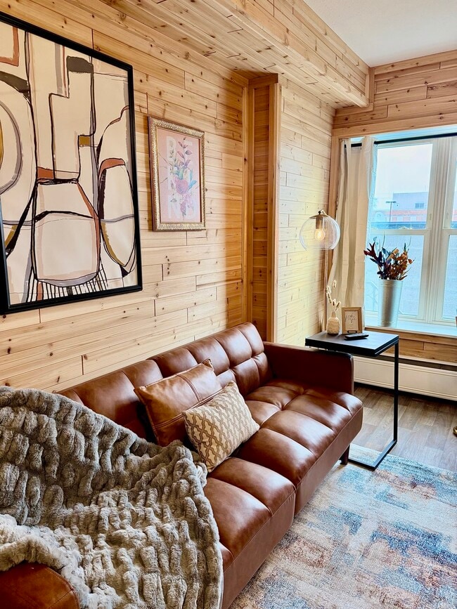 Foto del edificio - 619 N 8th St