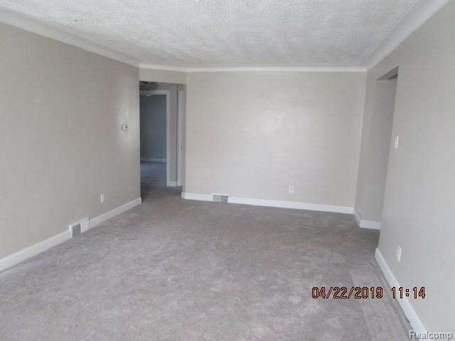 Building Photo - 21301 Sloan Dr