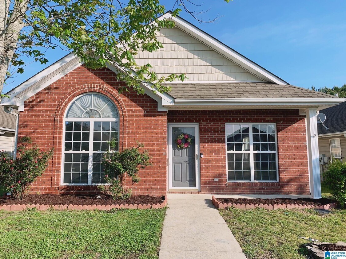Primary Photo - 129 Village Dr