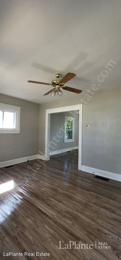 Building Photo - 2 br, 1 bath House - 550 Hiett Avenue 1