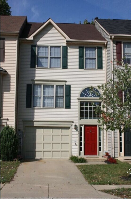 Primary Photo - 6231 Stratford Court