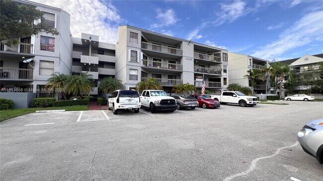Building Photo - 13255 SW 88th Ln