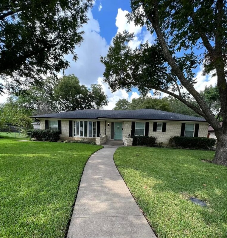 1703 E 15th St, Plano, TX 75074 House Rental in Plano, TX