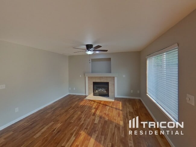 Building Photo - 8724 133rd St Ct E