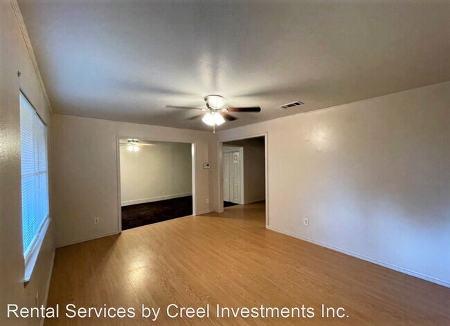 Building Photo - 3 br, 1.5 bath House - 5030 Stardust Drive