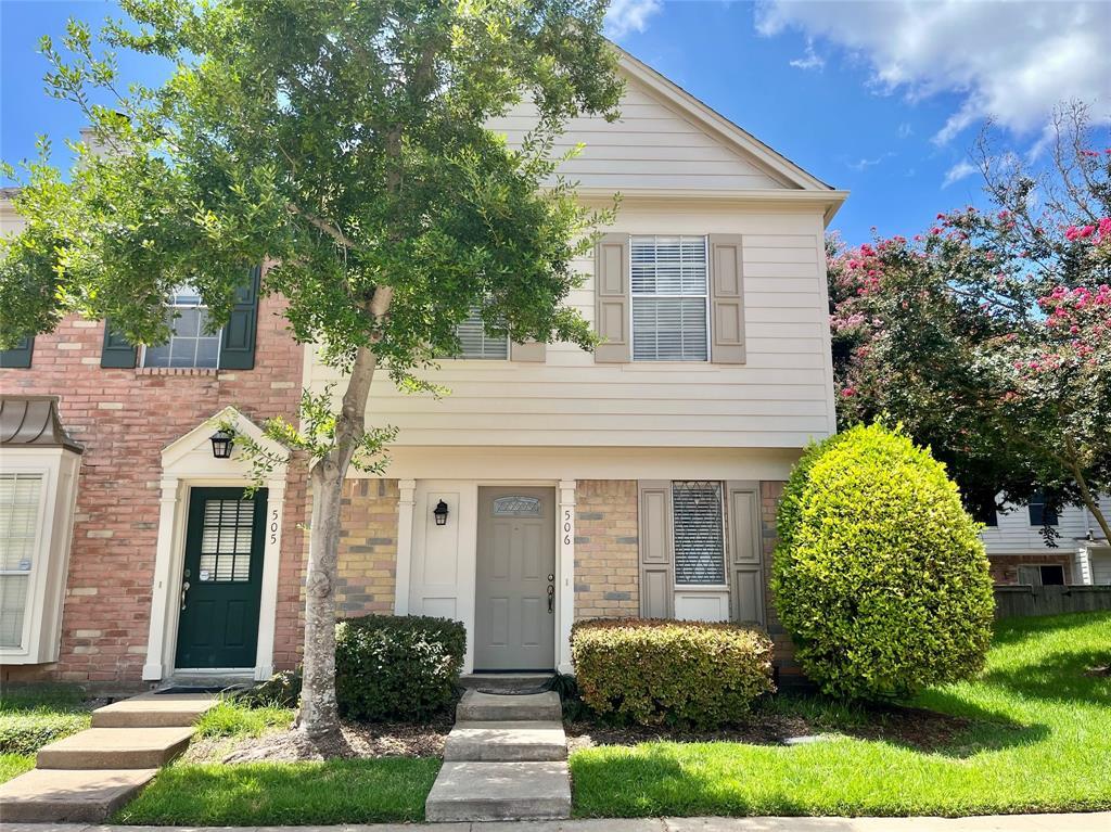 Foto principal - 2808 Grants Lake Blvd