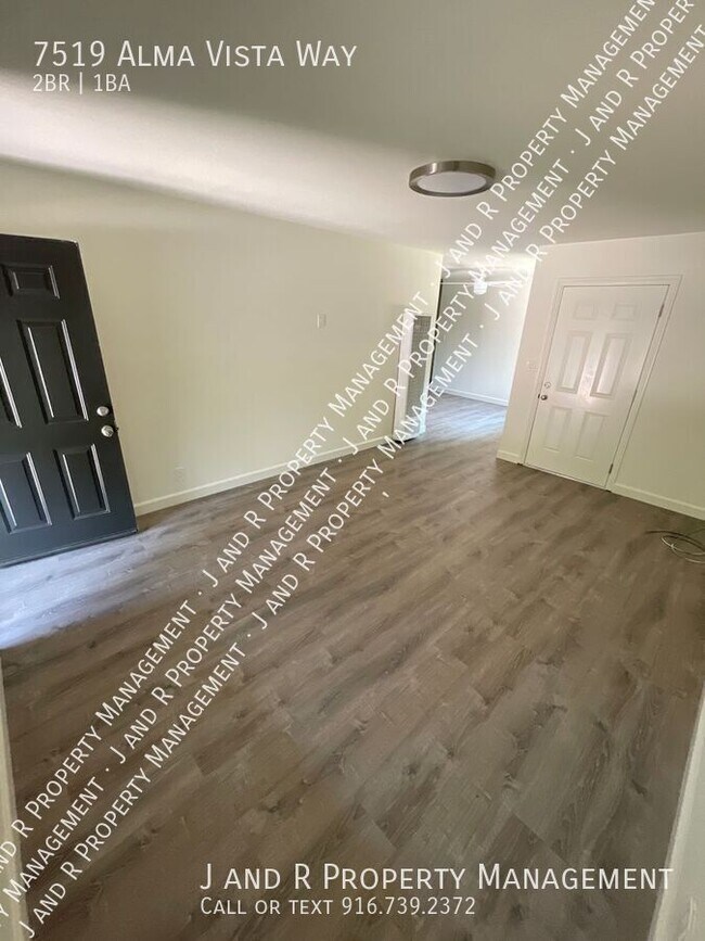 Building Photo - 7519 Alma Vista Wy