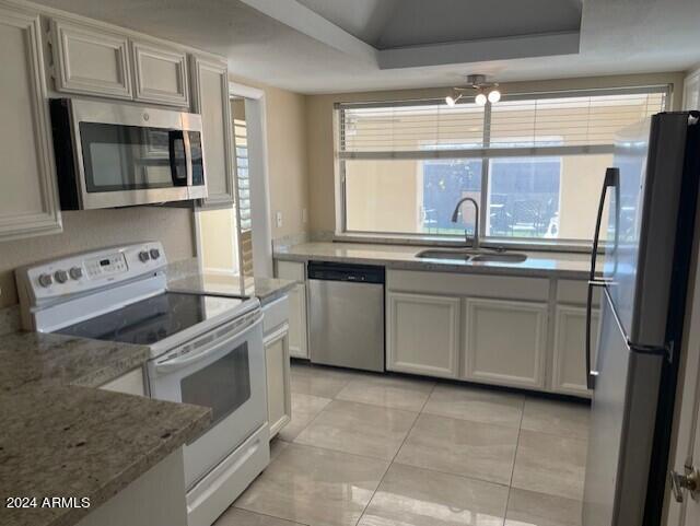Building Photo - 1023 E Acoma Dr