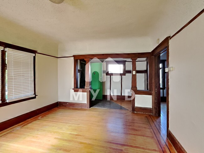 Building Photo - 1251 Carrison St