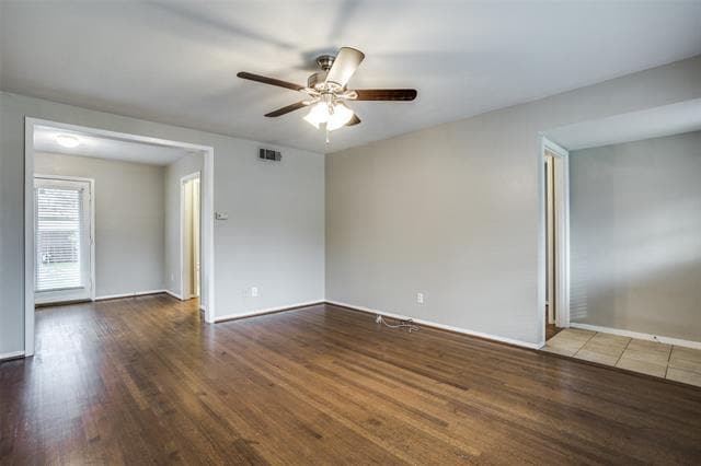 Building Photo - 418 Marilu St