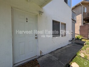 Building Photo - 14772 Midland Rd