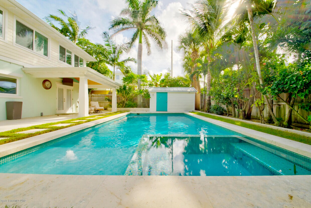 Foto principal - 156 24th St
