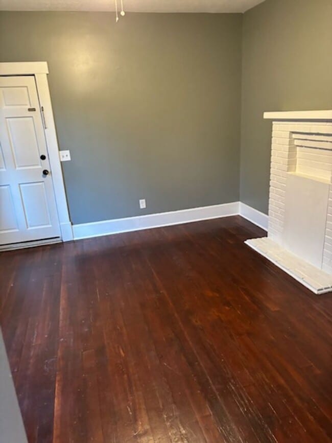 Building Photo - 1821 17th Ave