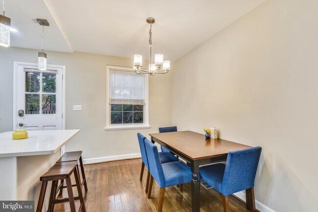 Foto del edificio - 3022 S Abingdon St