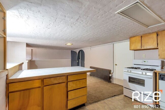 Foto del edificio - 919 Wilson Ave S