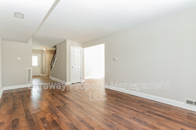 Building Photo - 29 Franklin Dr