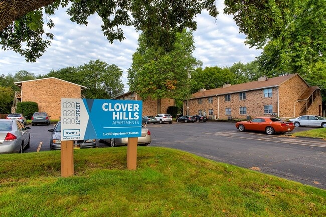 Interior Photo - Clover Hills