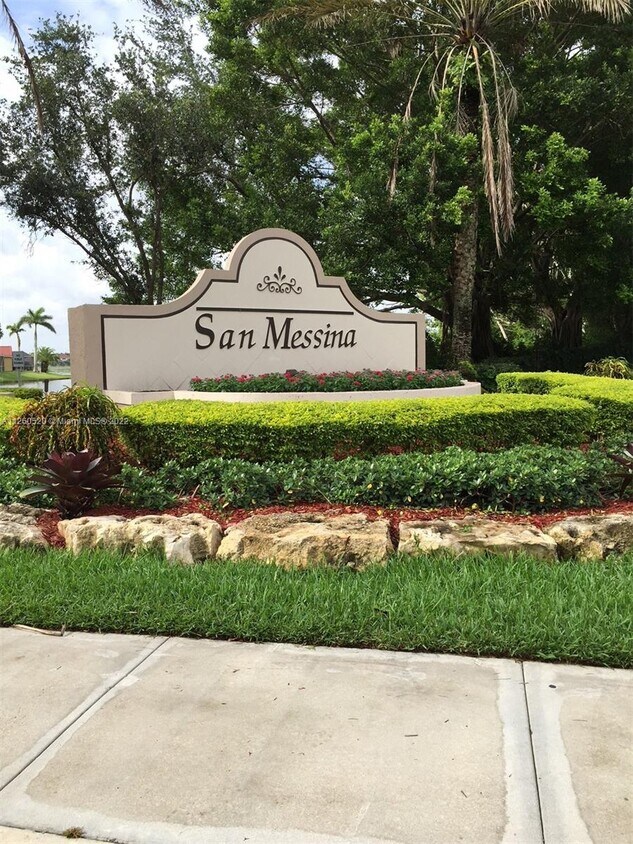 Foto principal - 1804 Salerno Cir