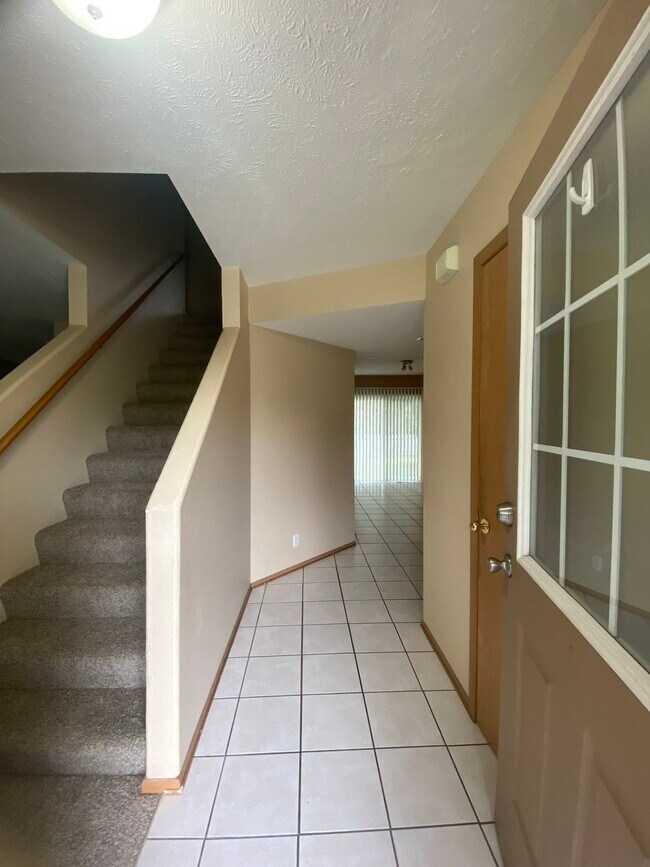 Building Photo - 6510 S 167th Ave