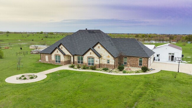 Foto del edificio - 1192 Seaborn Rd