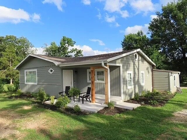 Photo - 1106 W Olrich St House