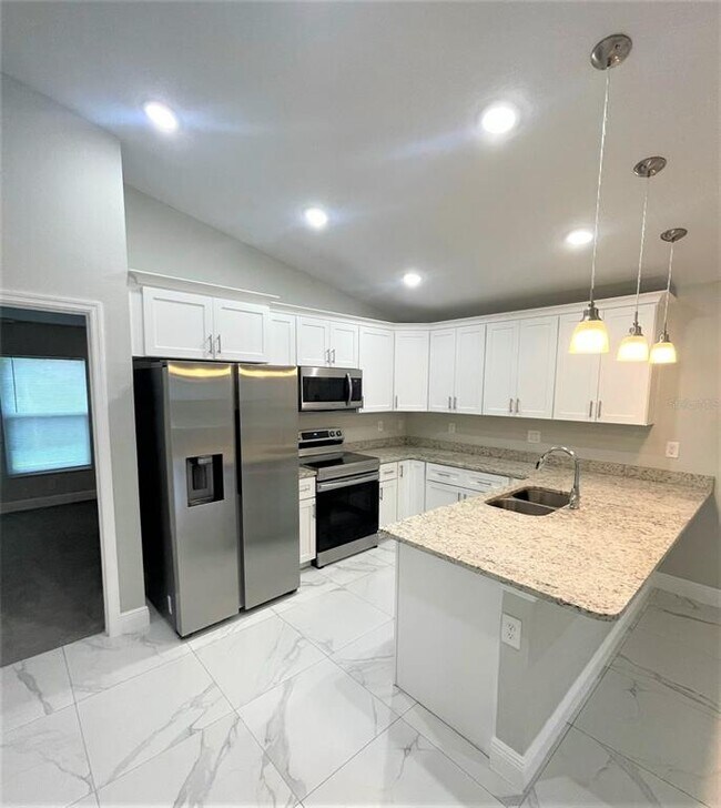 Foto del edificio - 2607 E Chelsea St