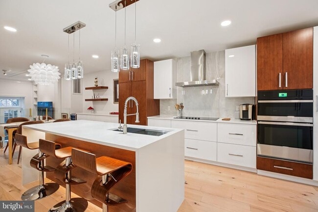 Foto del edificio - 4353 Westover Pl NW