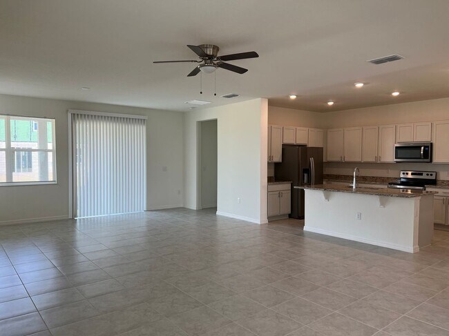 Foto del edificio - 9023 Hooton Wy