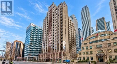 Building Photo - 85 Bloor St E