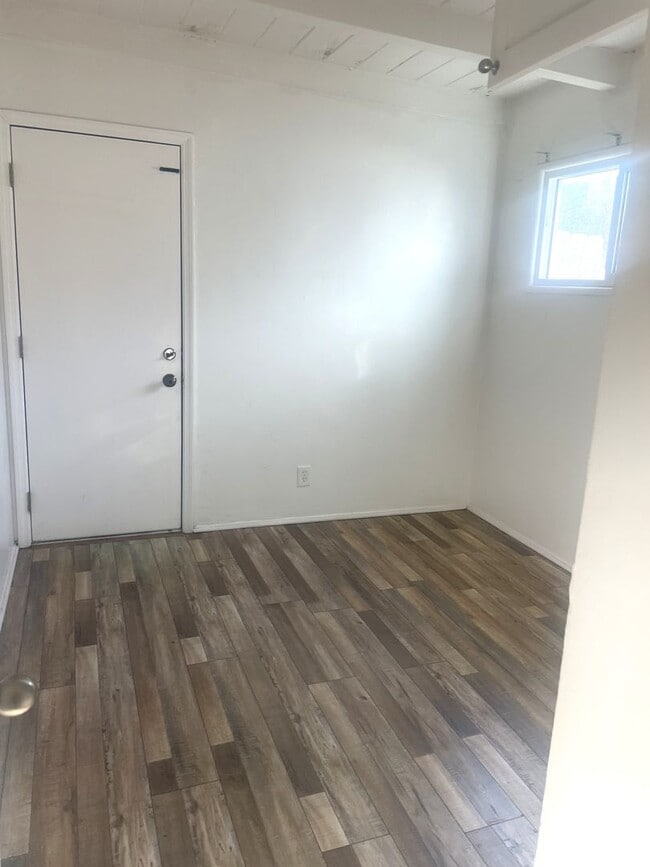 Photo - 1018-1020 3rd St. Apartment