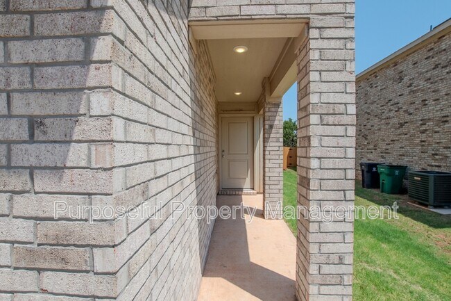 Building Photo - 3233 NW 149th St