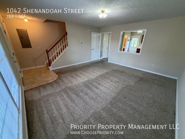 Foto del edificio - 1042 Shenandoah St