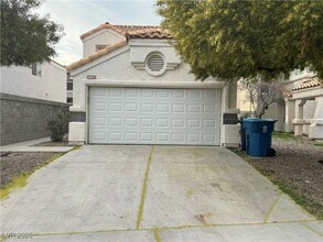 Building Photo - 4045 N Elkridge Dr