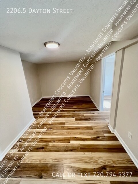 Building Photo - 2206.5 Dayton St