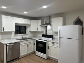 Building Photo - 9533 Ashworth Ave N