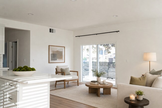 Building Photo - 1200 N Hobart Blvd