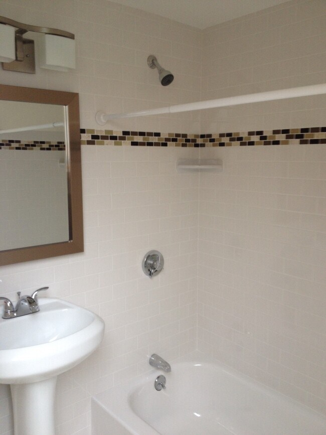 Building Photo - 59 Olney St