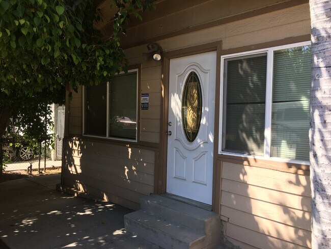 Front house unit - 1819 Beloit Ave