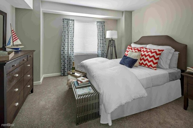 Foto del edificio - 3 br, 2 bath Apartment - 404 W 1st St A4